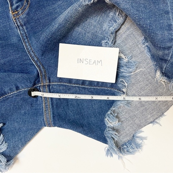 Cello High Rise Denim Shorts 3X stretch distressed midi plus size ripped cut off - Picture 12 of 14